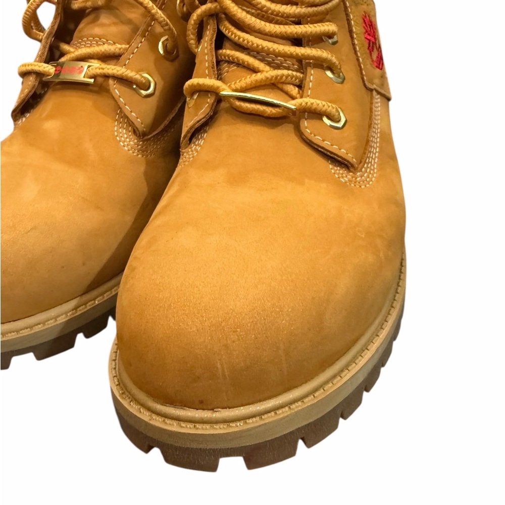 Timberland Men's Embroidered Tan Boots - Picture 3 of 6
